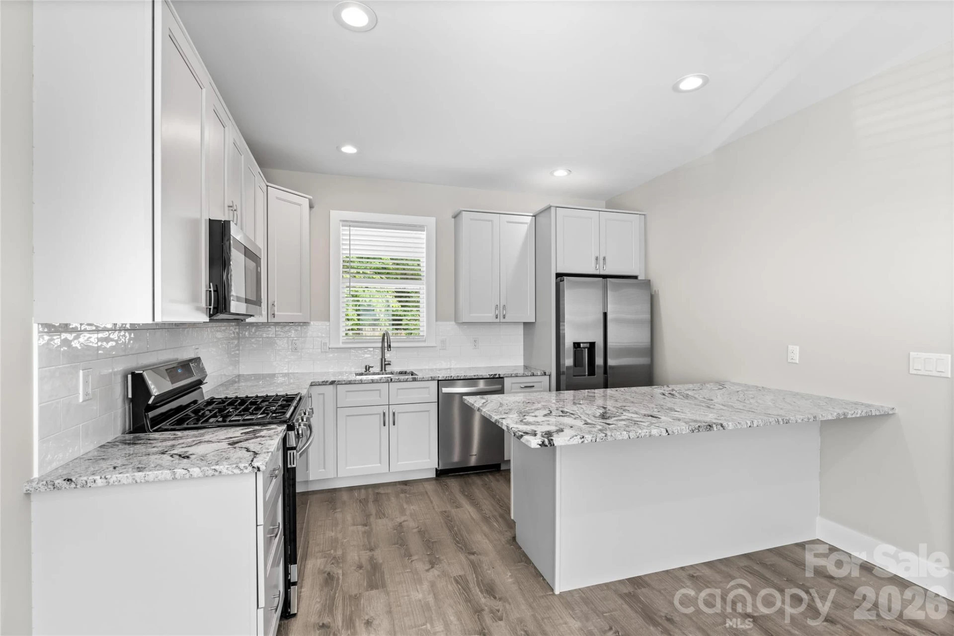 128 Rock Hill Road - Photo 6