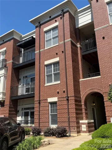 792 Davidson Street