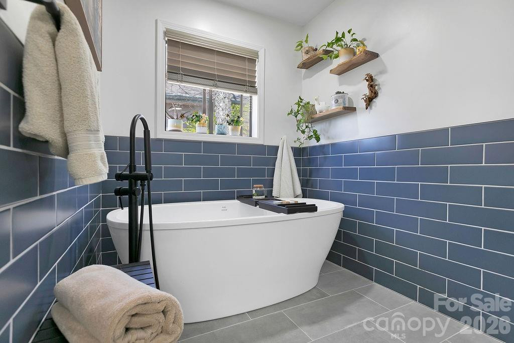 123 Adohi Court - Photo 13