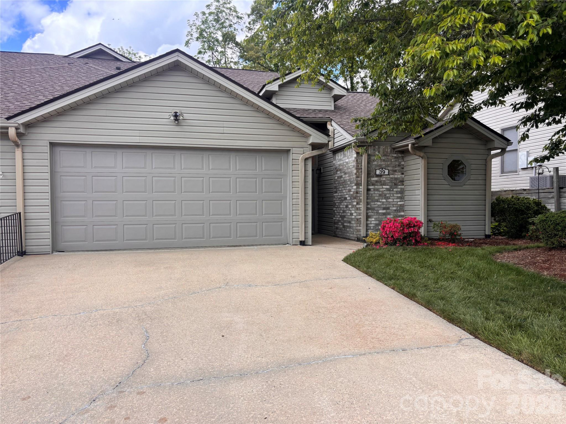 39 Tisha Lane - Photo 2