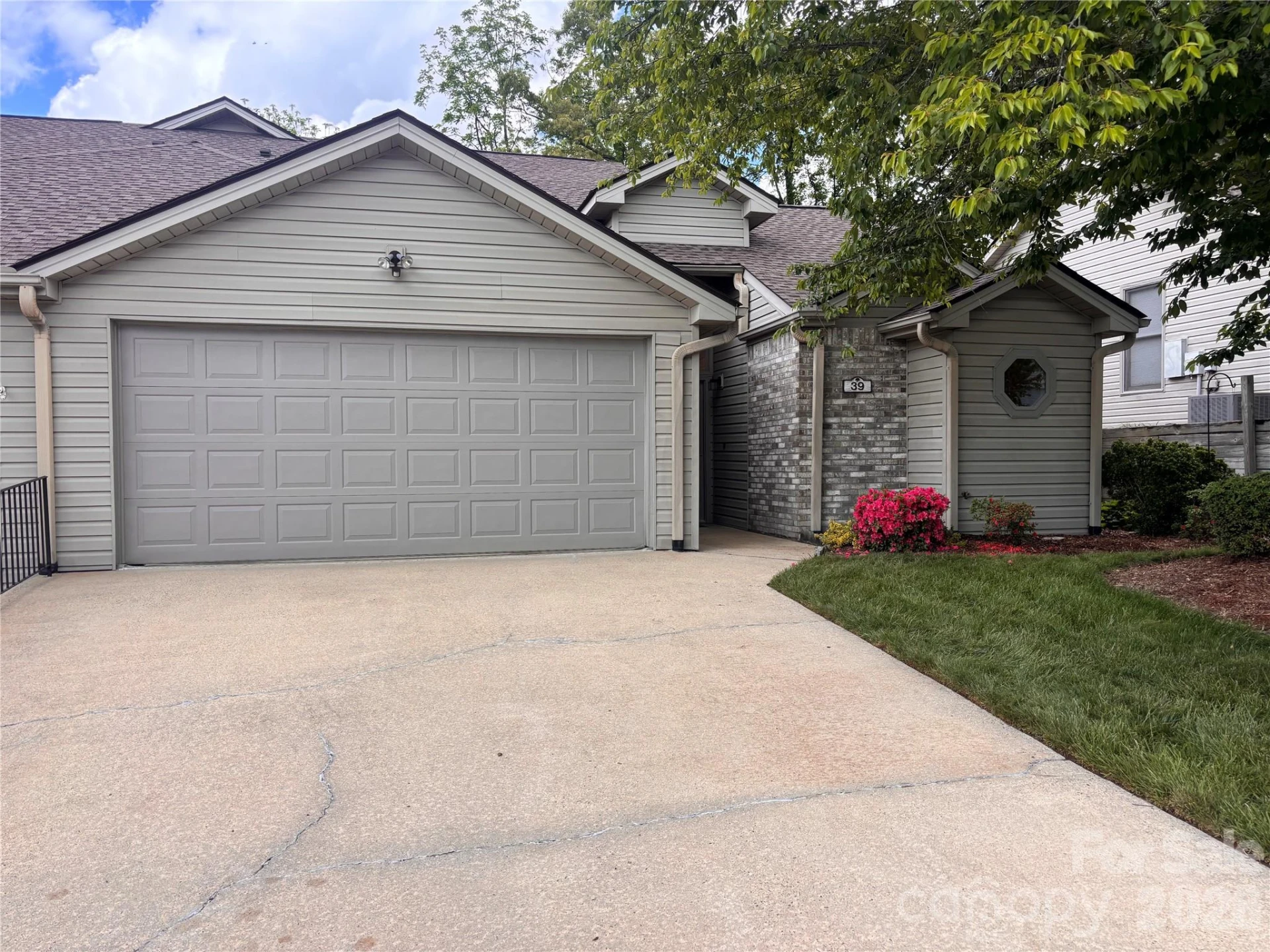 39 Tisha Lane - Photo 2