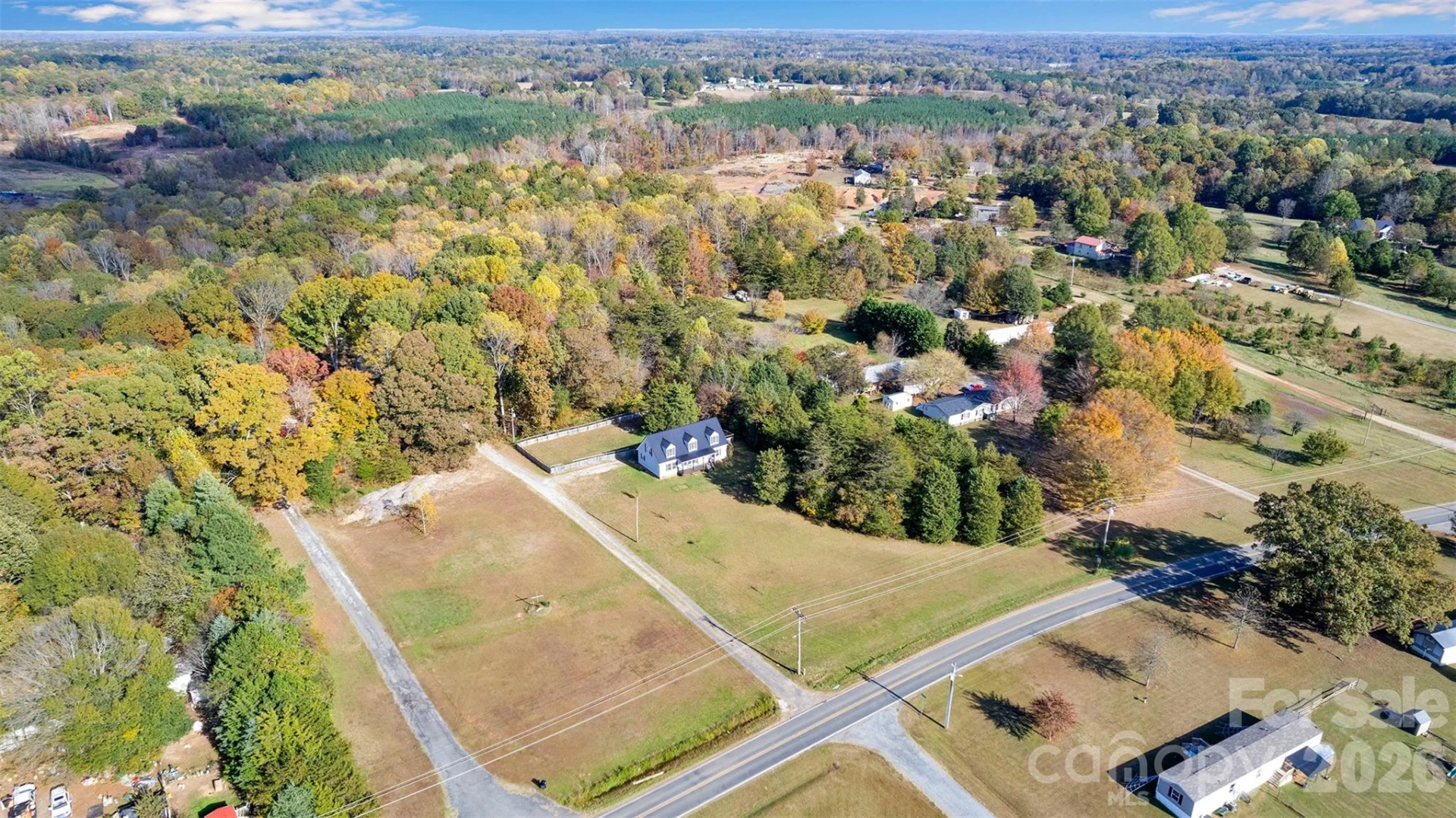 513 Weathers Creek Road - Photo 4