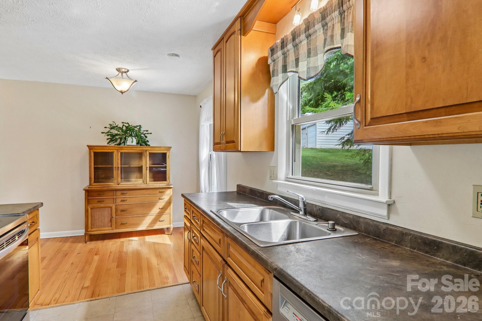 401 Lower Grassy Branch Road - Photo 9