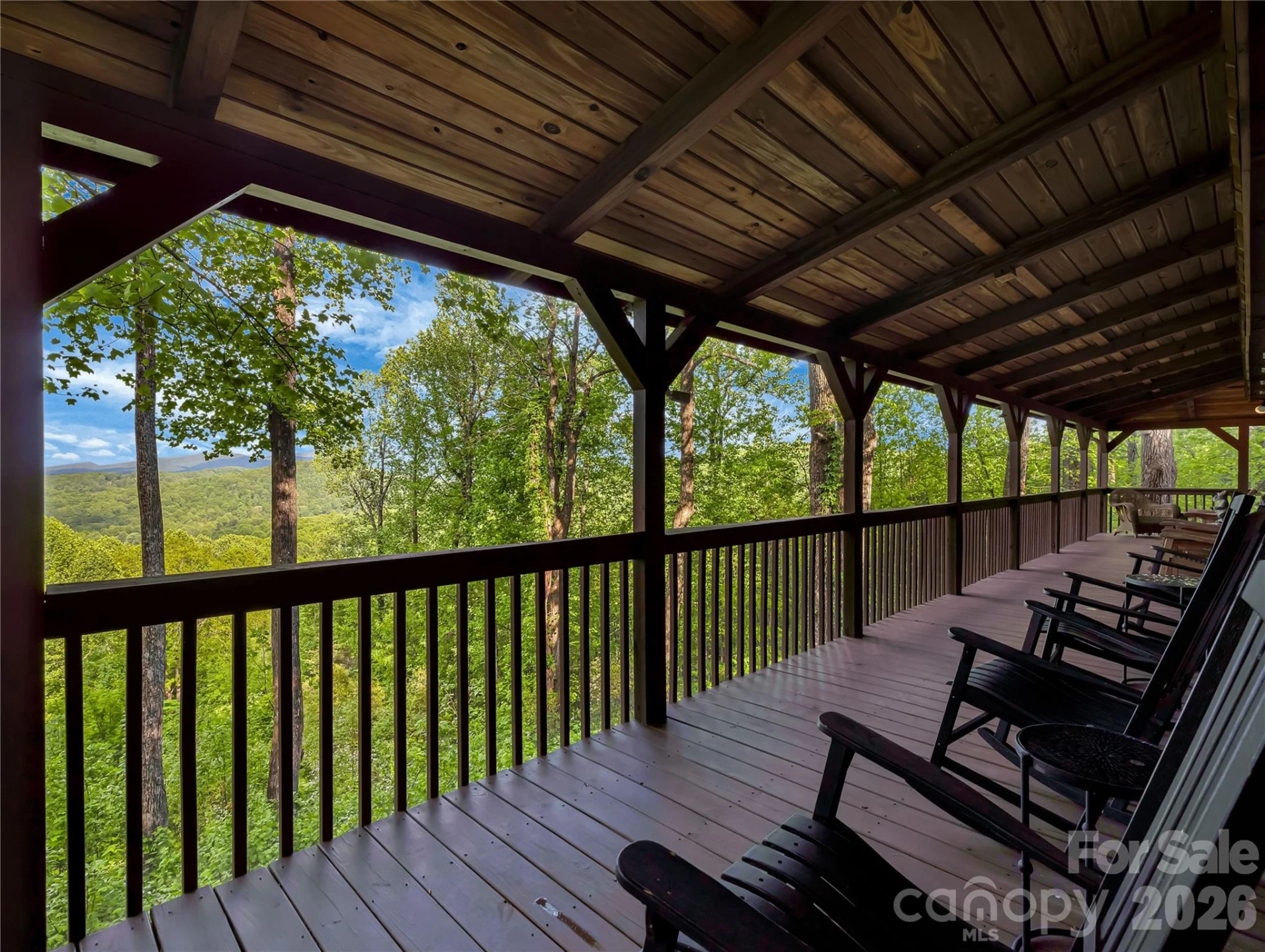 586 Tanglewood Lane - Photo 2