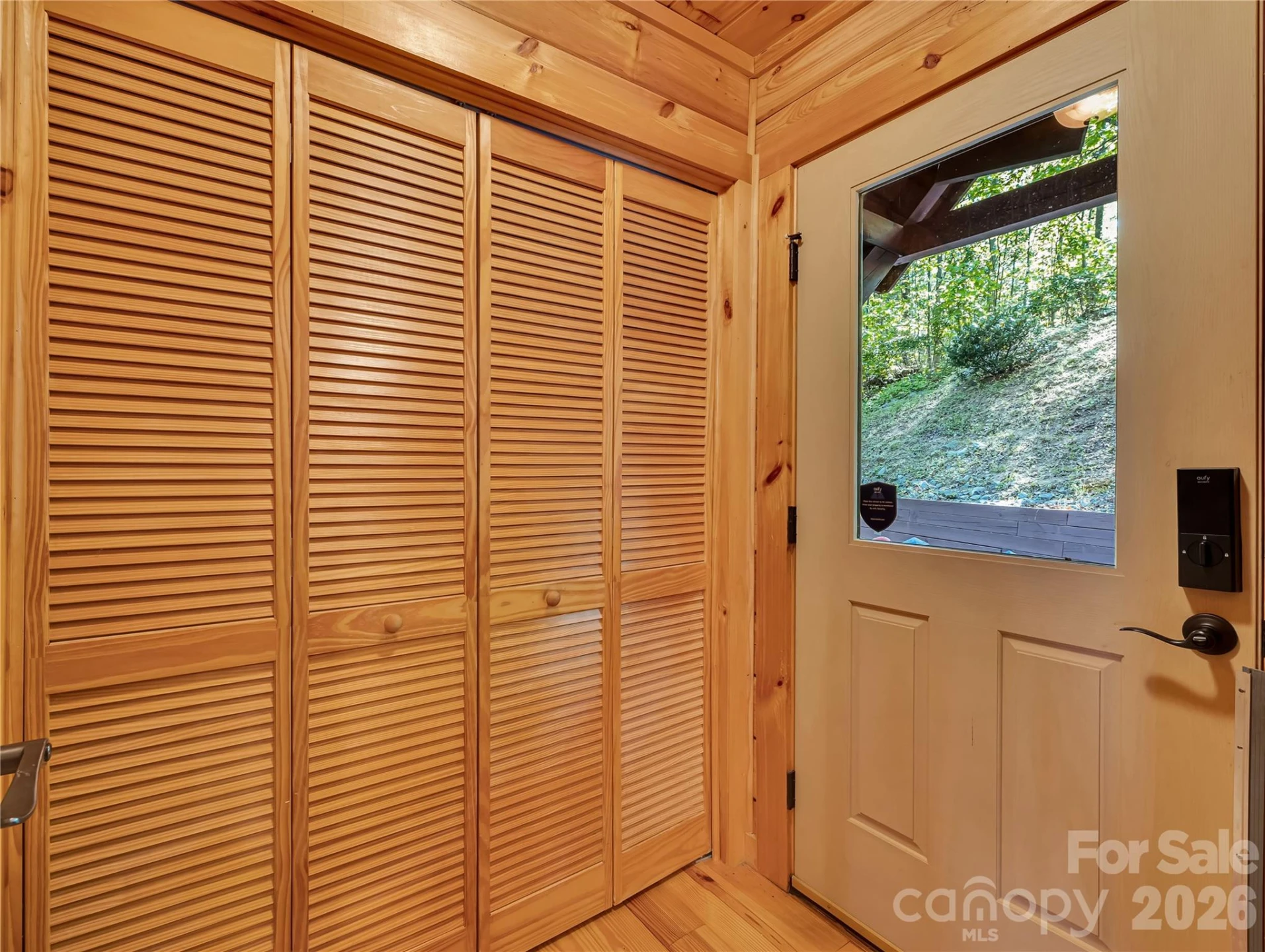 586 Tanglewood Lane - Photo 6