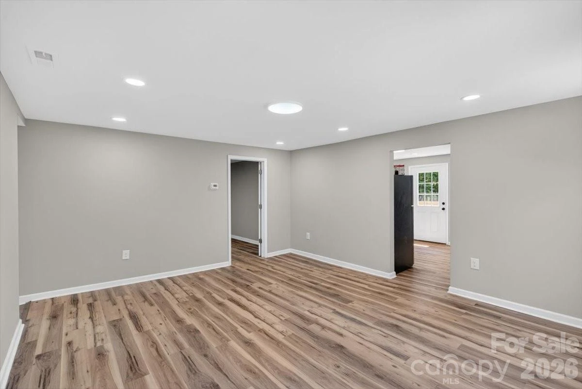 200 Eufola Road - Photo 5