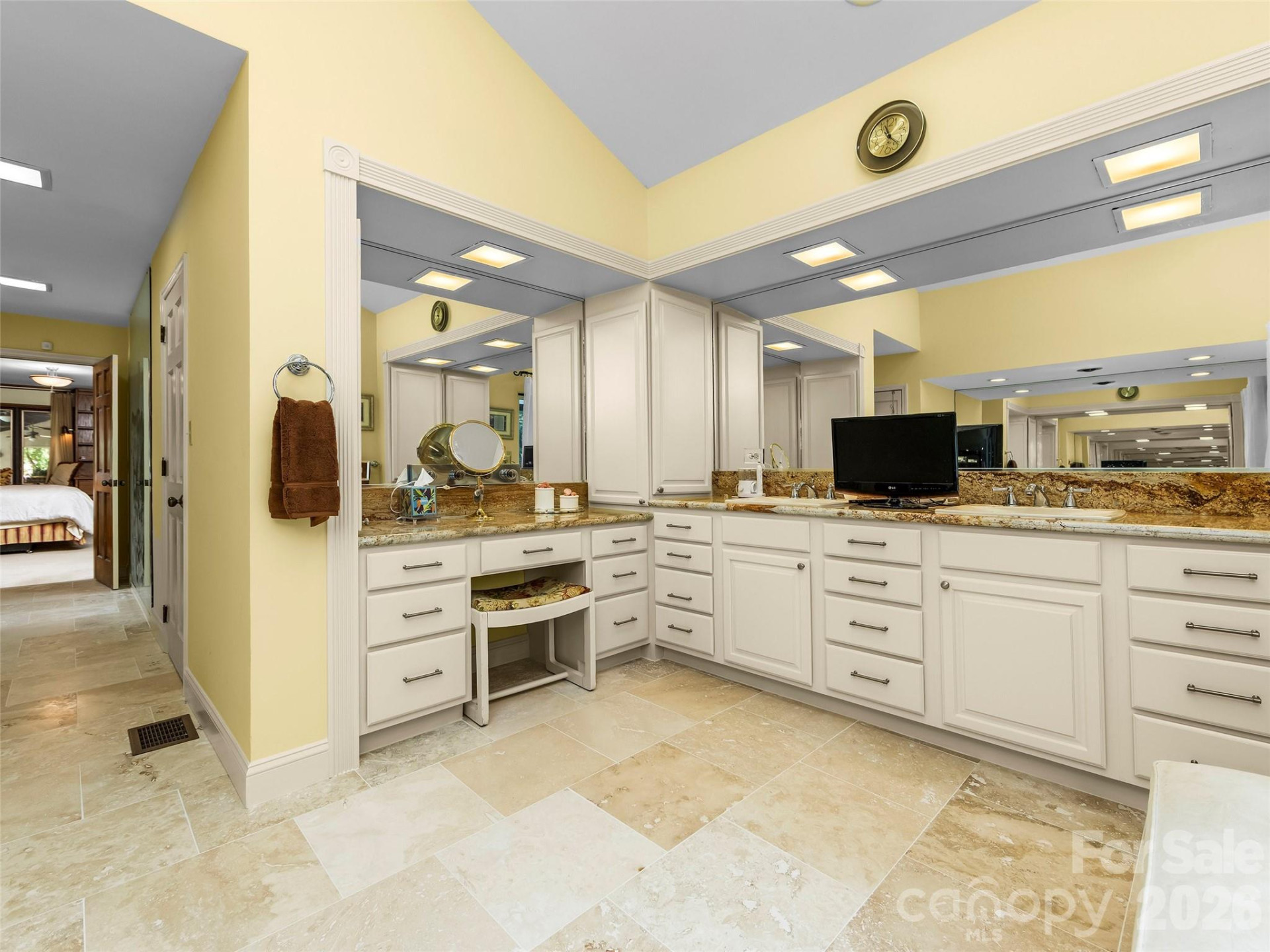 69 Forest Road - Photo 20