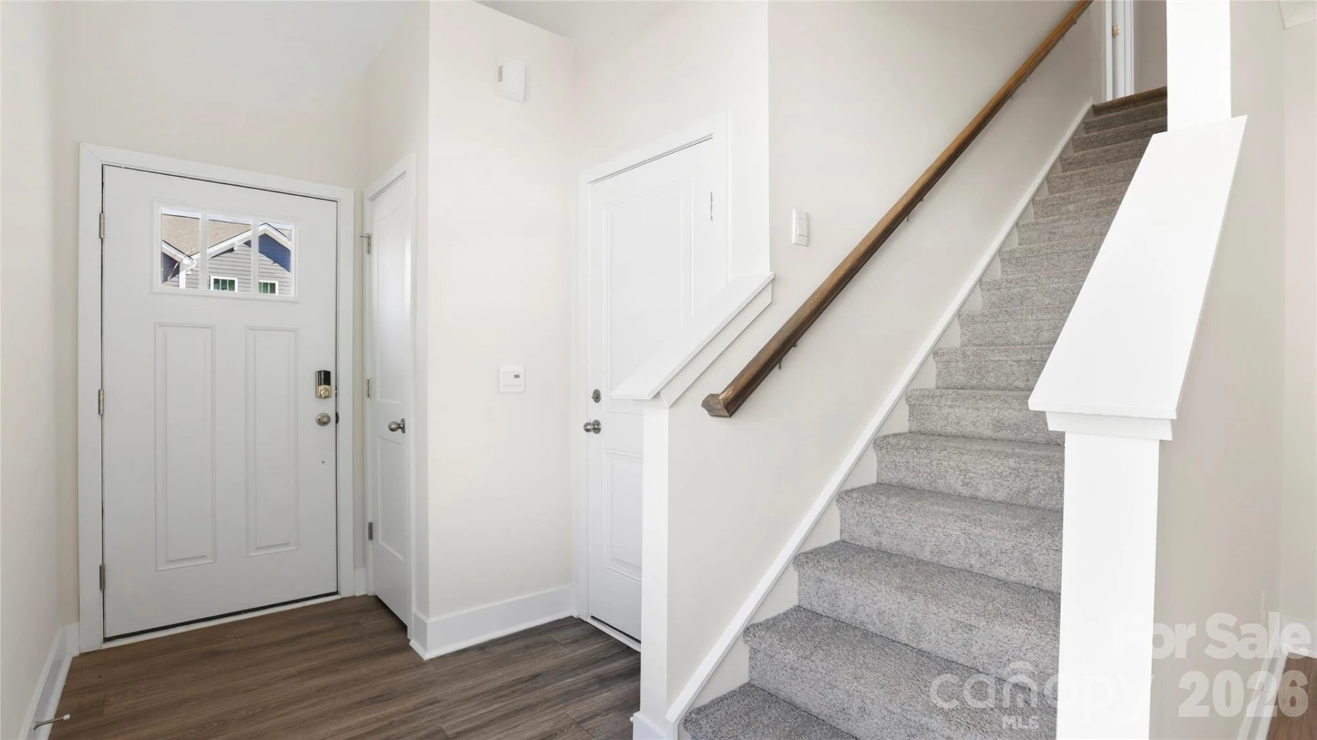 208 Driscoll Way - Photo 17
