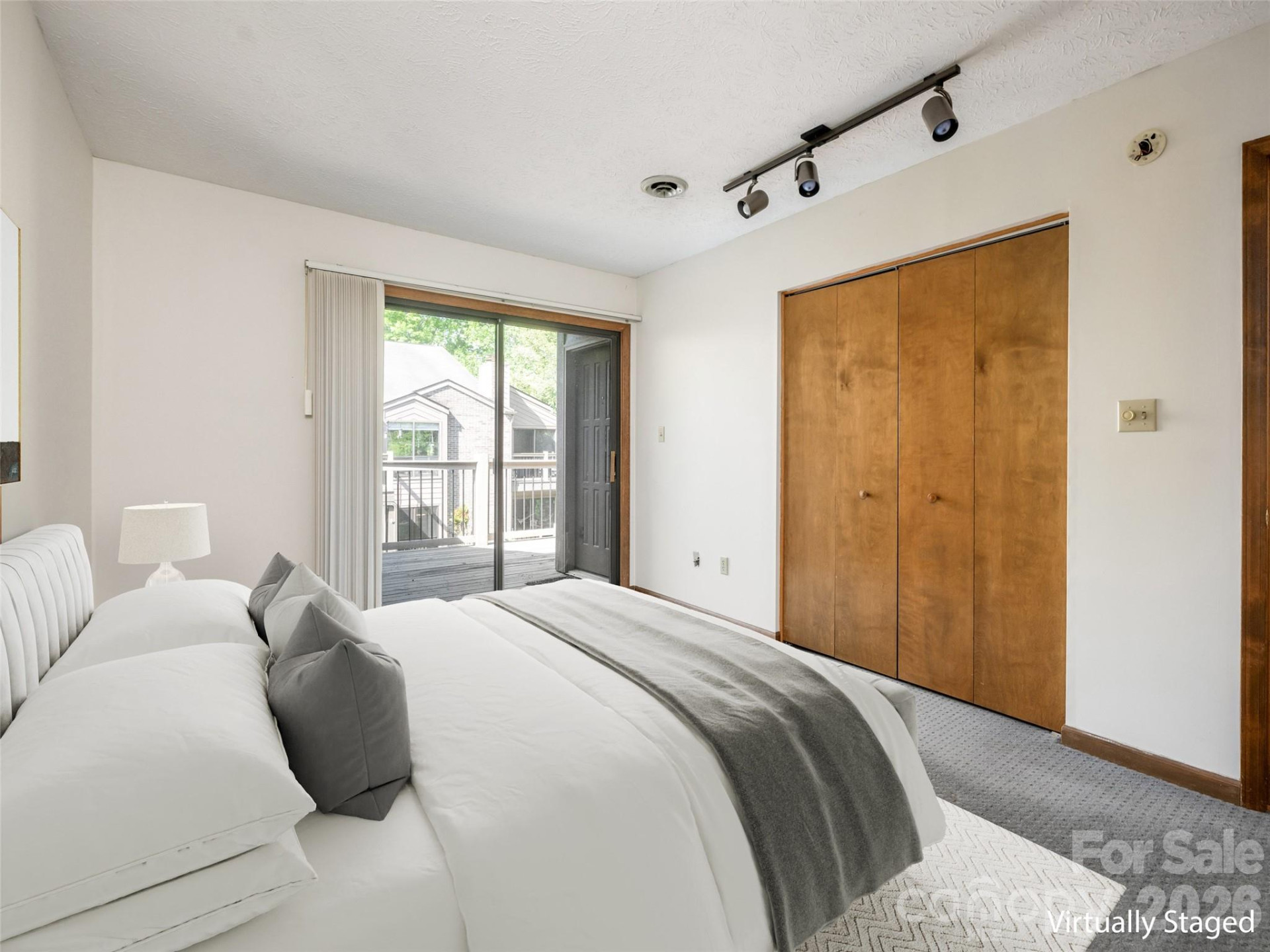 38 Ravencroft Lane #E - Photo 24