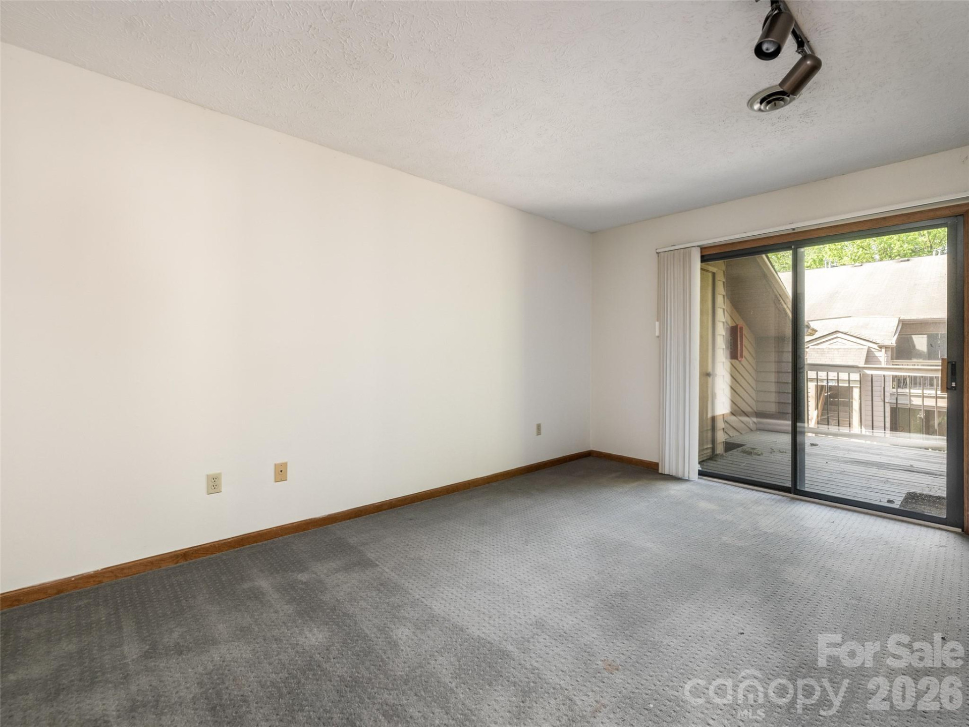 38 Ravencroft Lane #E - Photo 26