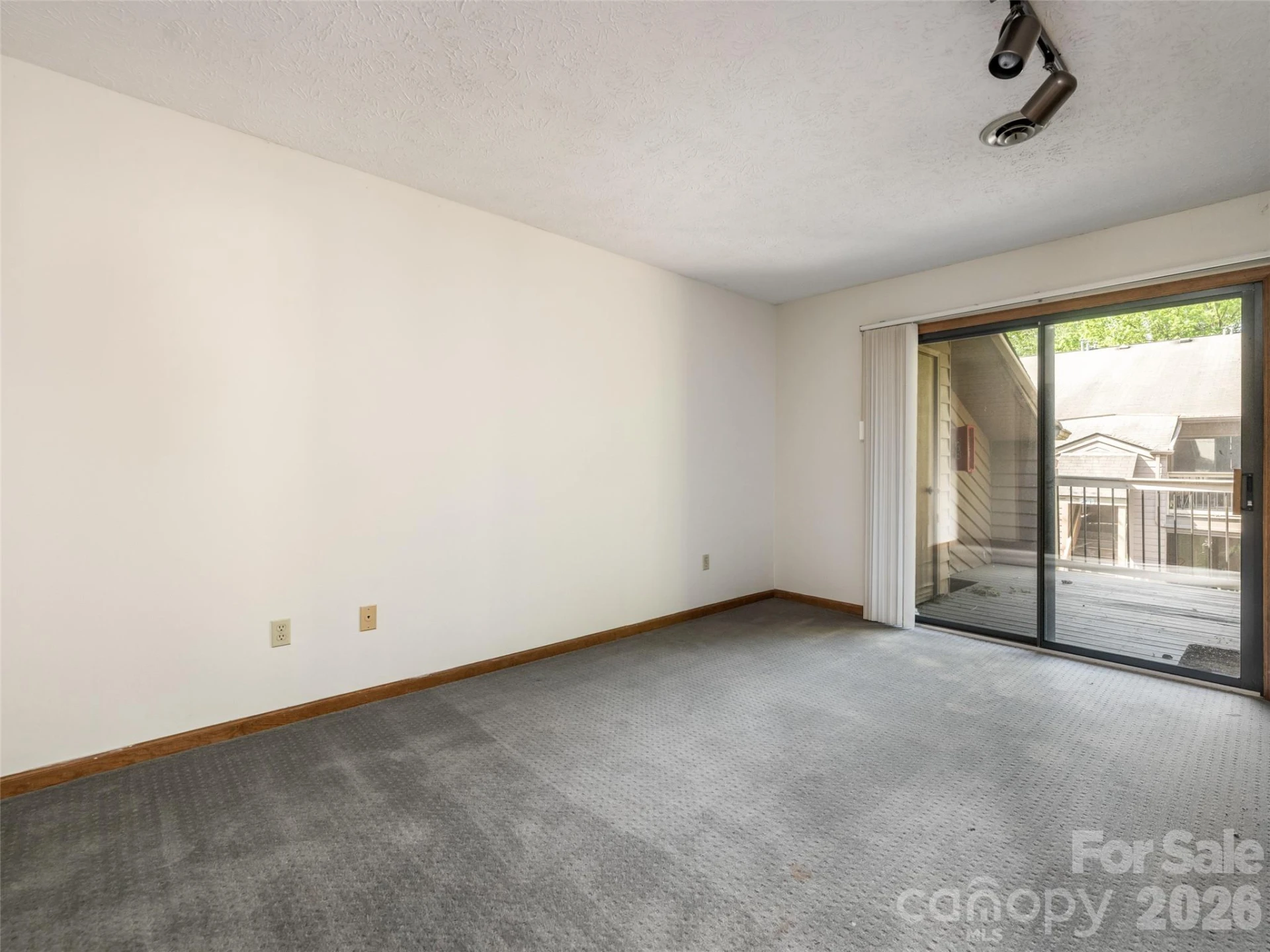 38 Ravencroft Lane #E - Photo 26