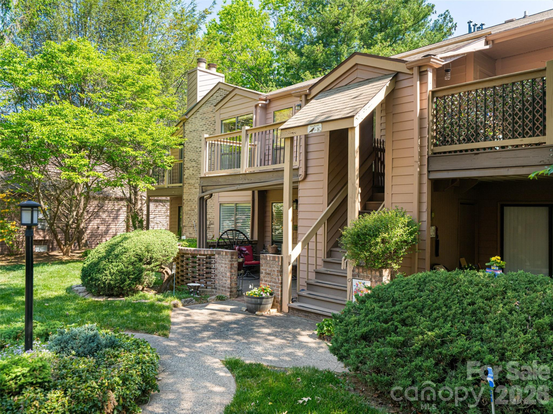 38 Ravencroft Lane #E - Photo 4