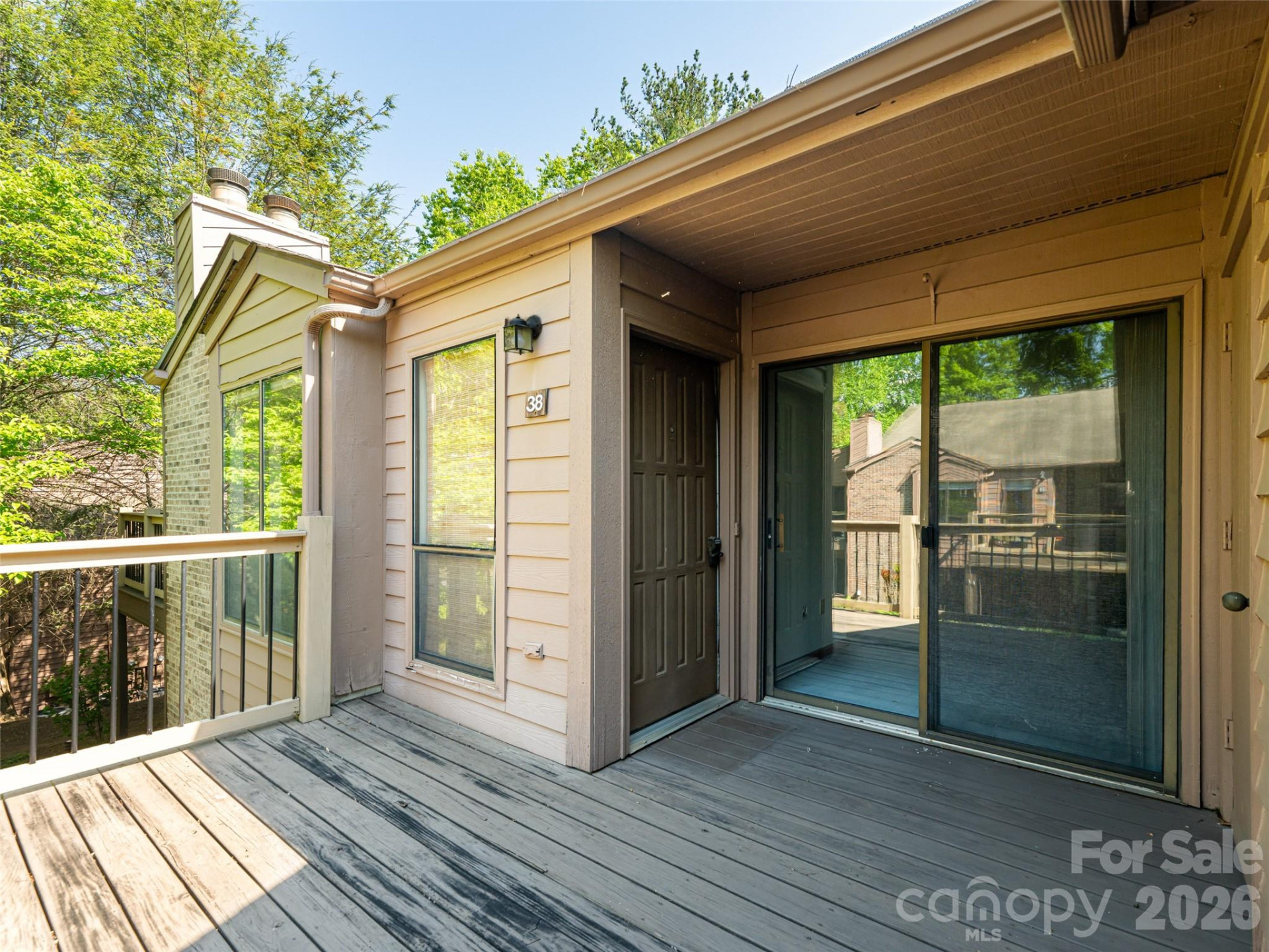 38 Ravencroft Lane #E - Photo 6