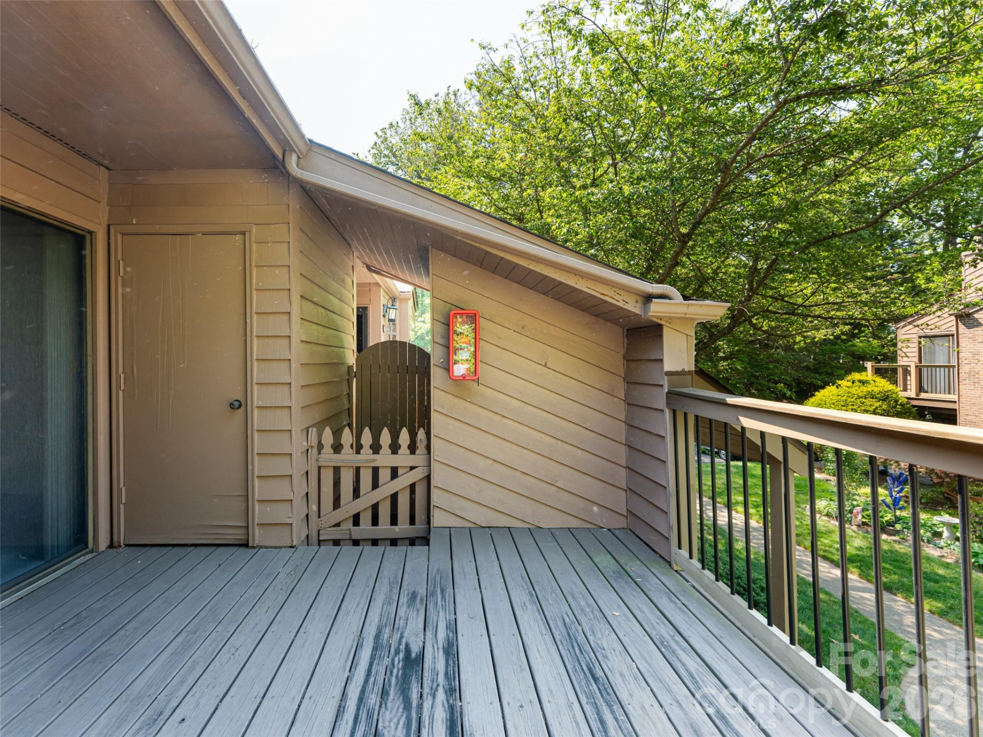 38 Ravencroft Lane #E - Photo 7