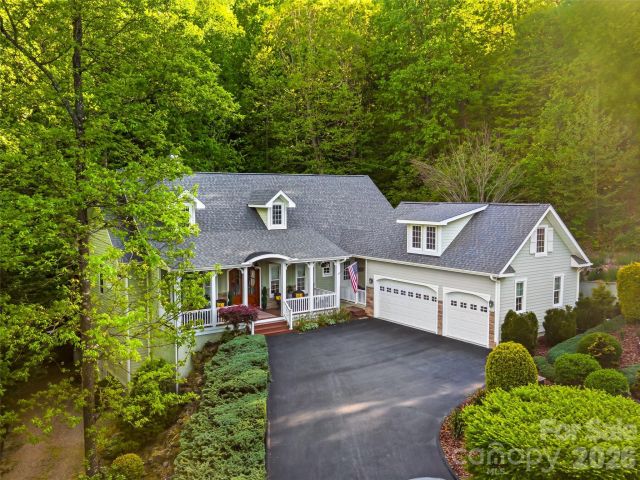 329 Kenmure Drive, Flat Rock, NC, 28731