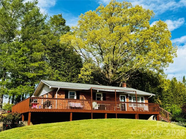 1664 Old US 25 Highway, Zirconia, NC, 28790