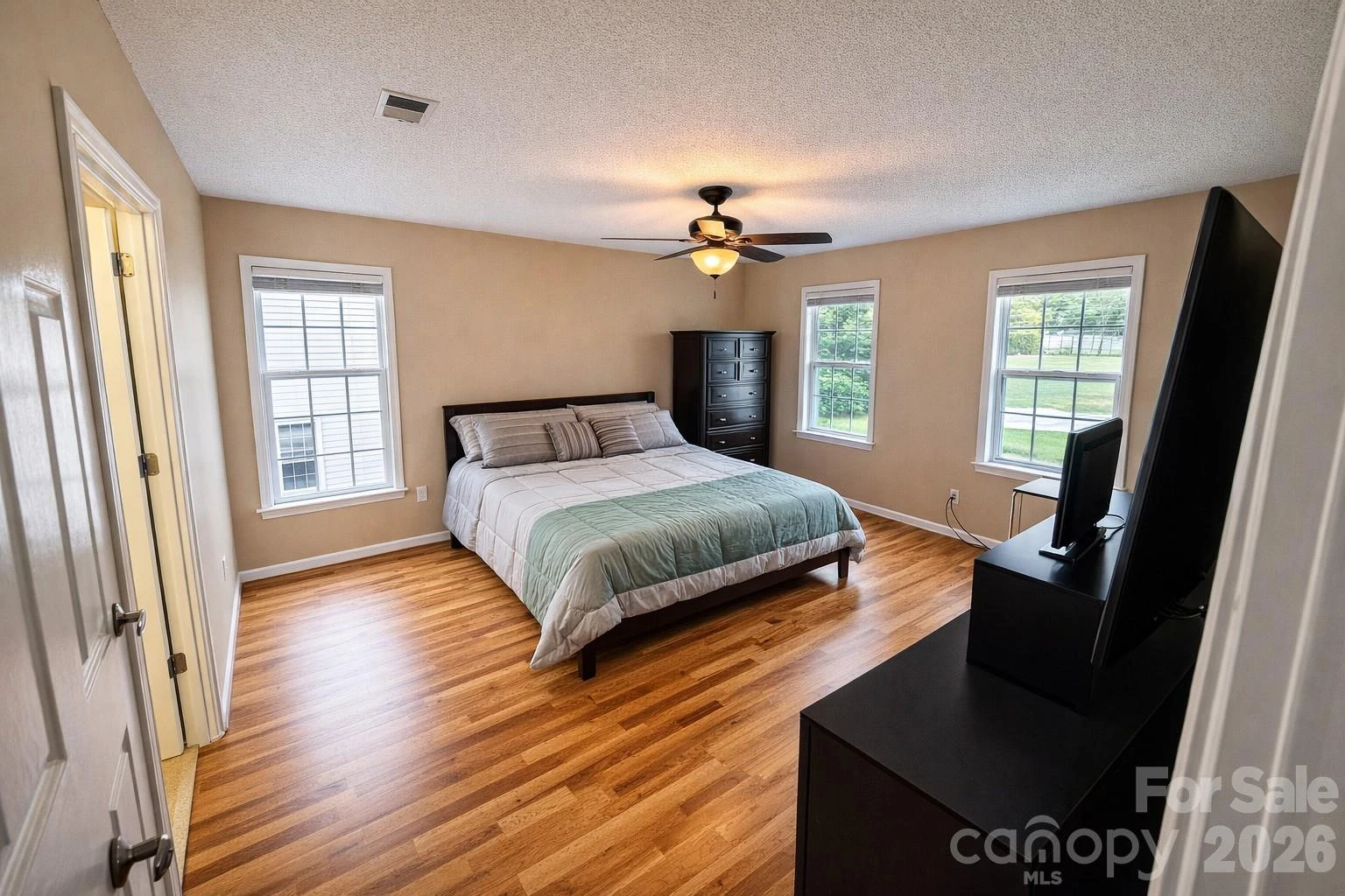 7531 Woodknoll Drive - Photo 14