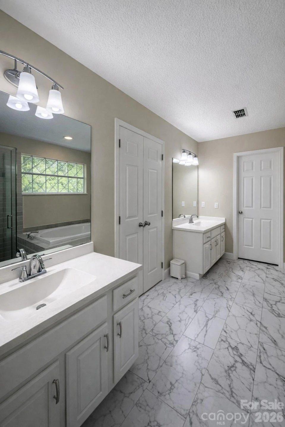 7531 Woodknoll Drive - Photo 16