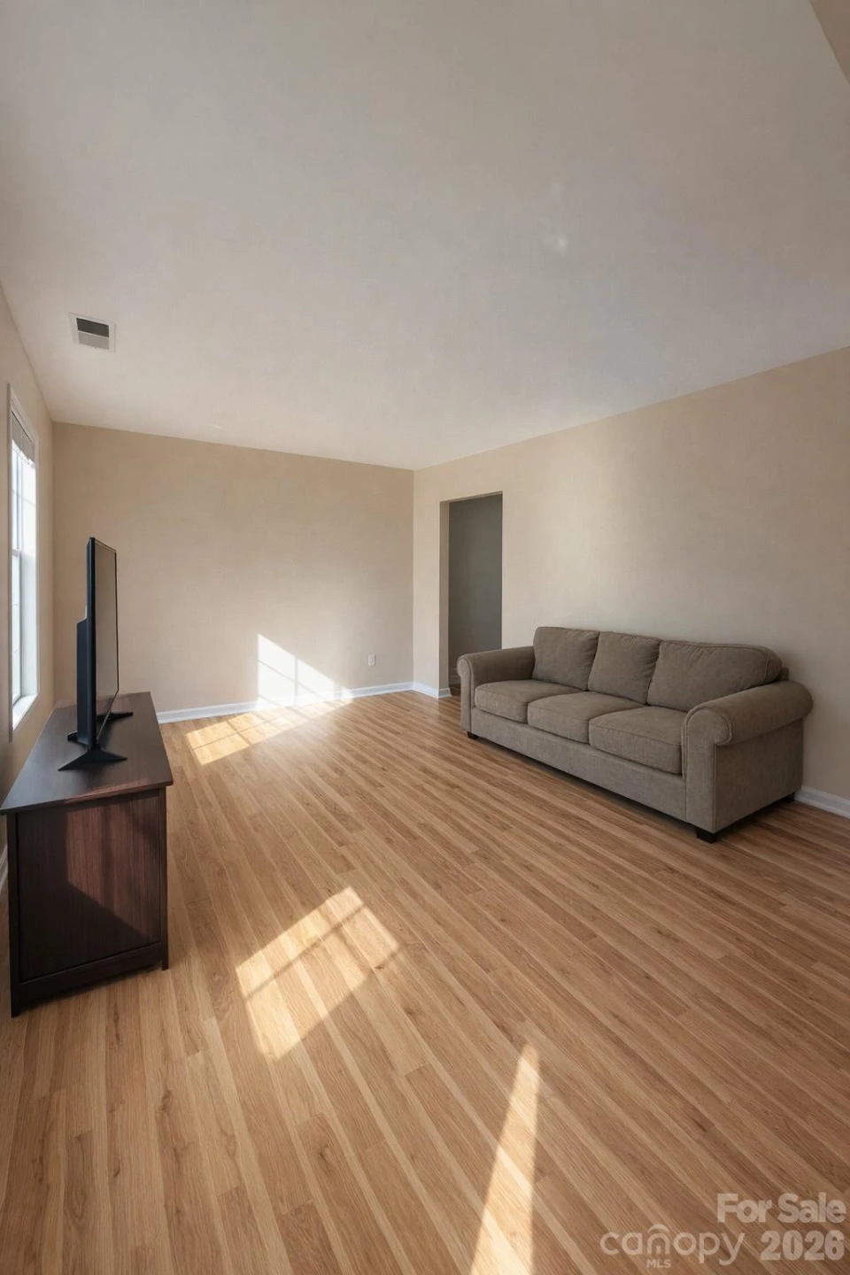 7531 Woodknoll Drive - Photo 4