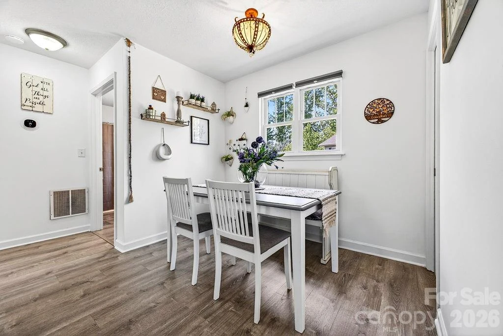 100 Victoria Springs Drive - Photo 11