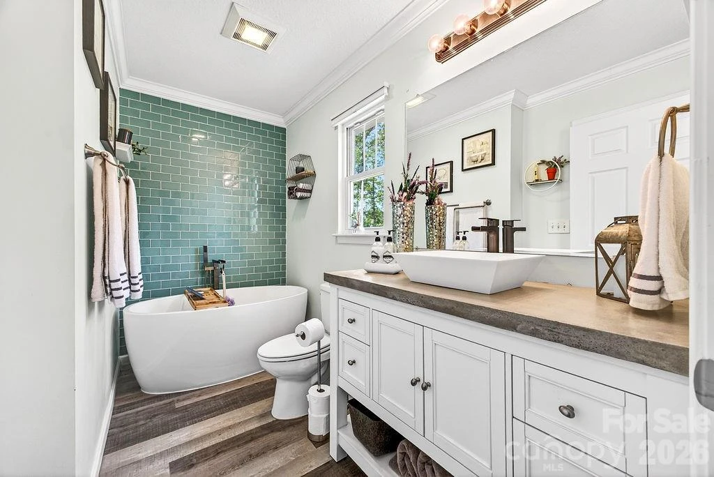 100 Victoria Springs Drive - Photo 22