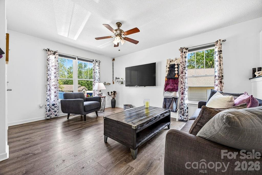 100 Victoria Springs Drive - Photo 5
