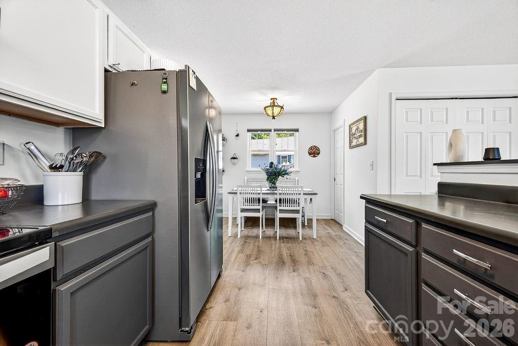 100 Victoria Springs Drive - Photo 9