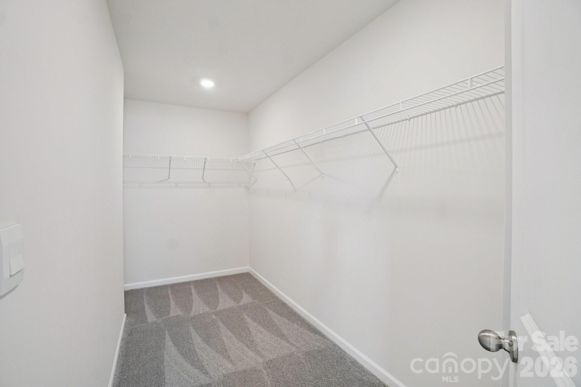 215 Valley Breeze Road - Photo 5