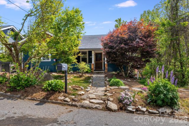 107 Courtland Avenue, Asheville, NC, 28801