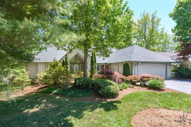 133 Forest View Drive, Flat Rock, NC, 28731