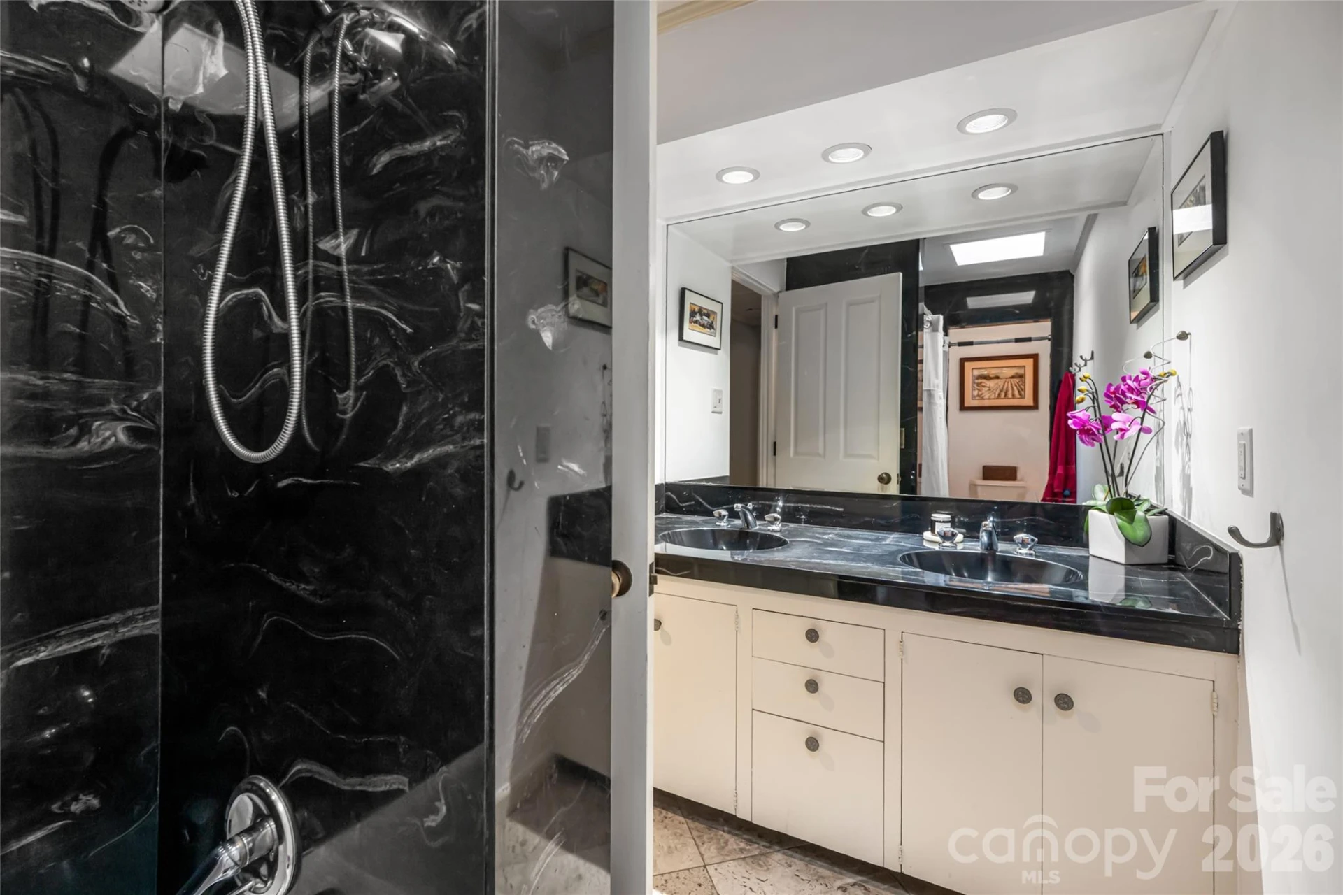 18 Forest Road - Photo 29