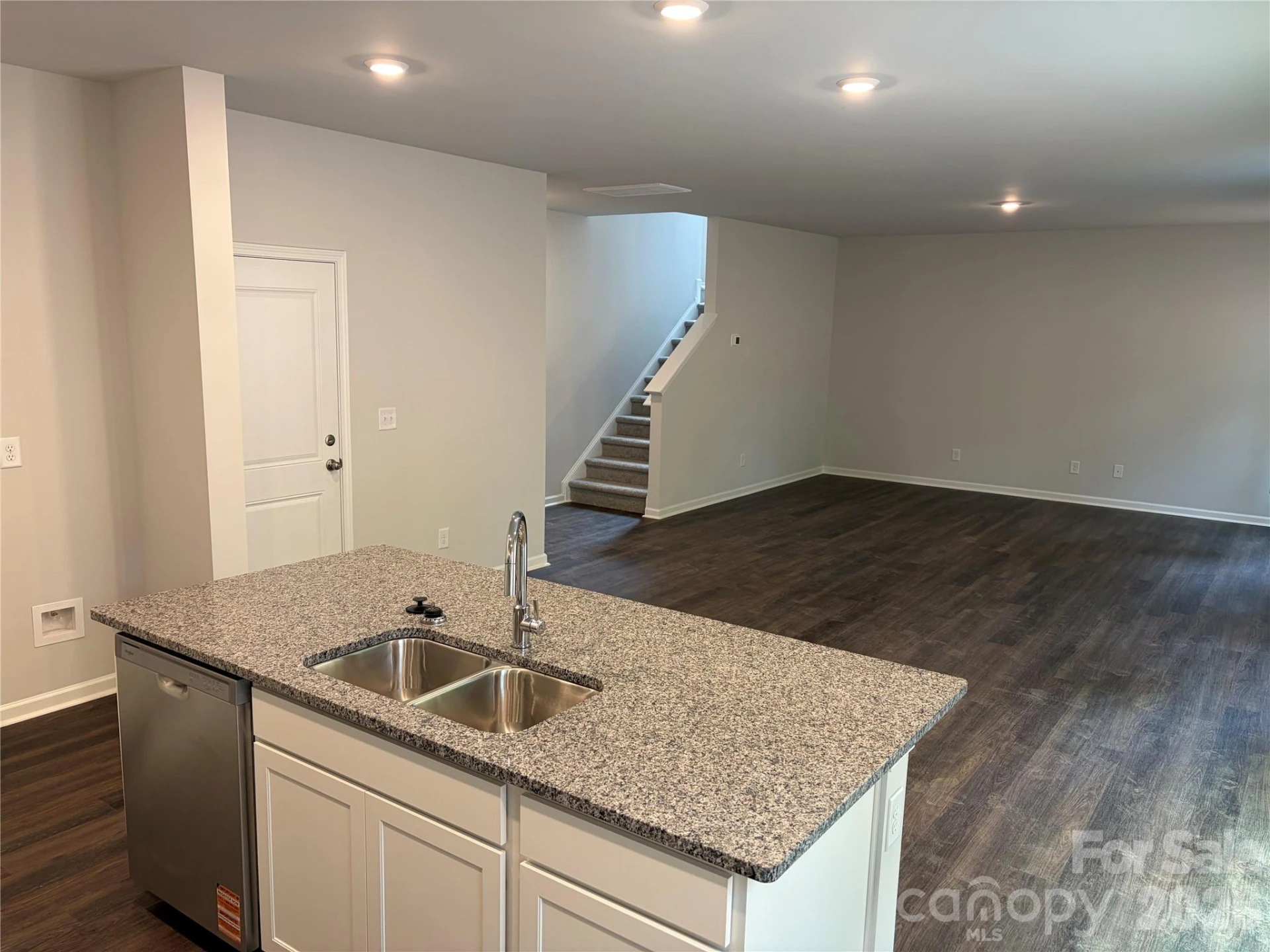 2720 Trawler Way - Photo 6