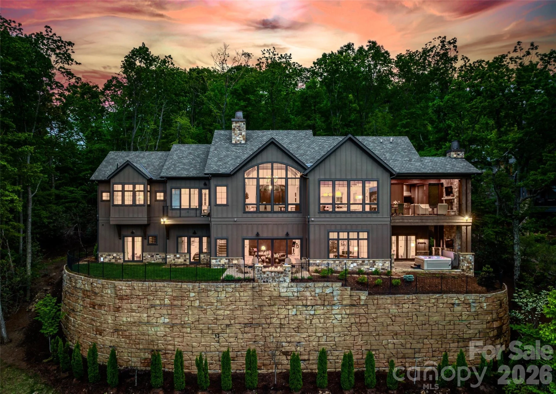 32 Featherstone Trail - Photo 4