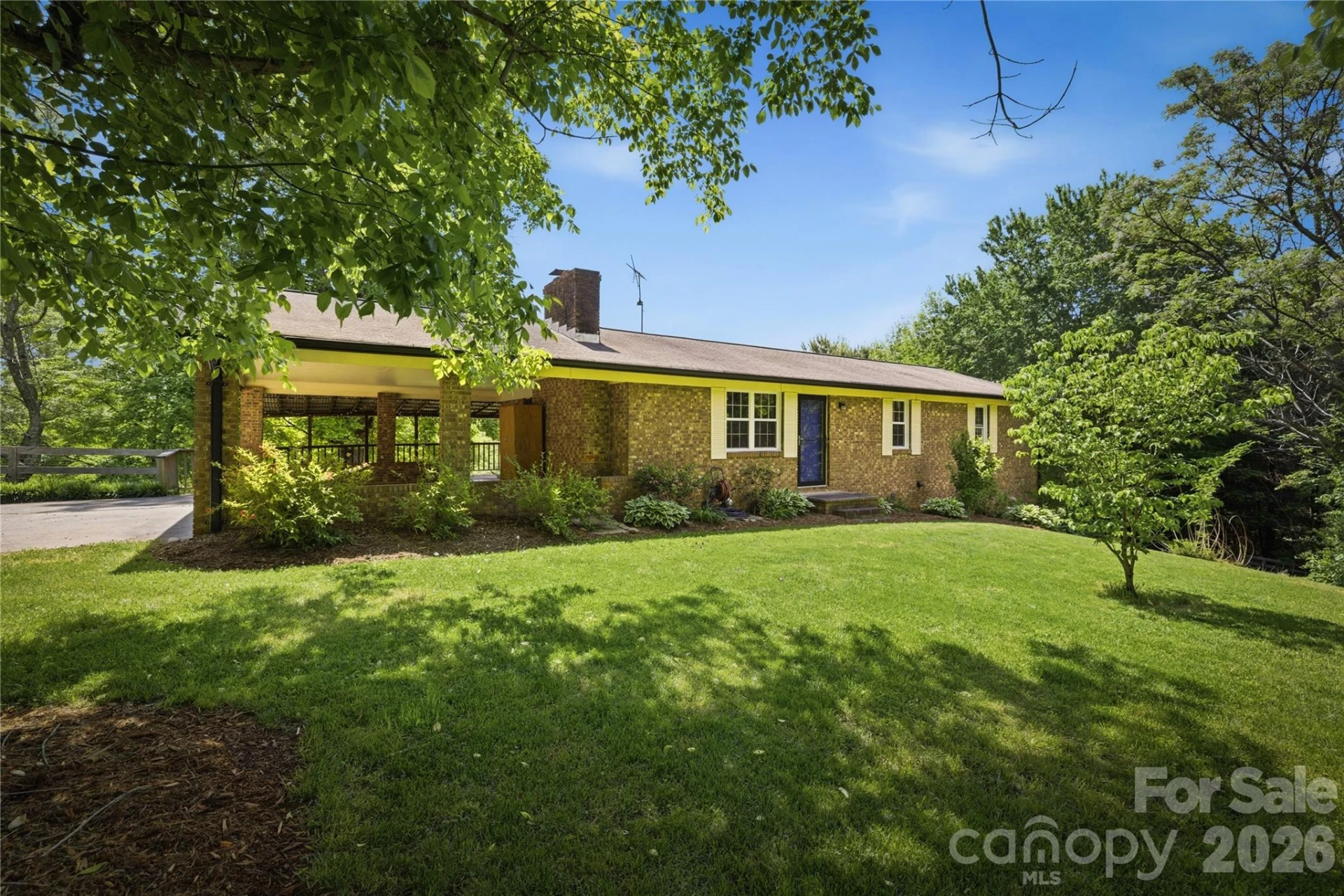 1983 Pinecrest Drive