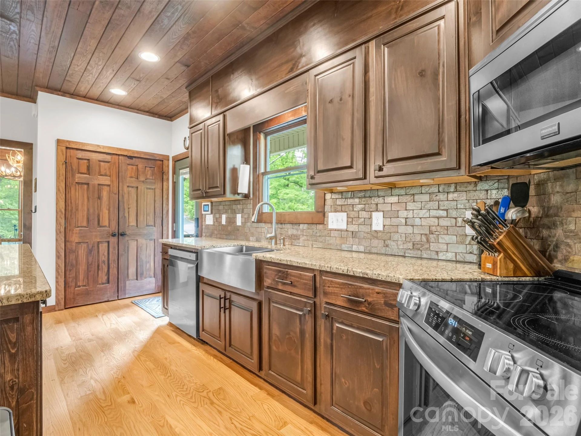 139 Picnic Point Road - Photo 14