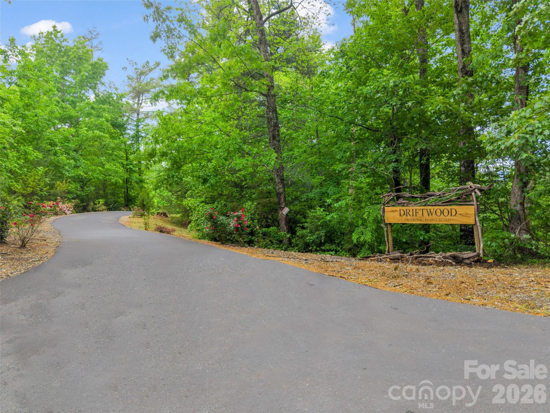 139 Picnic Point Road - Photo 3