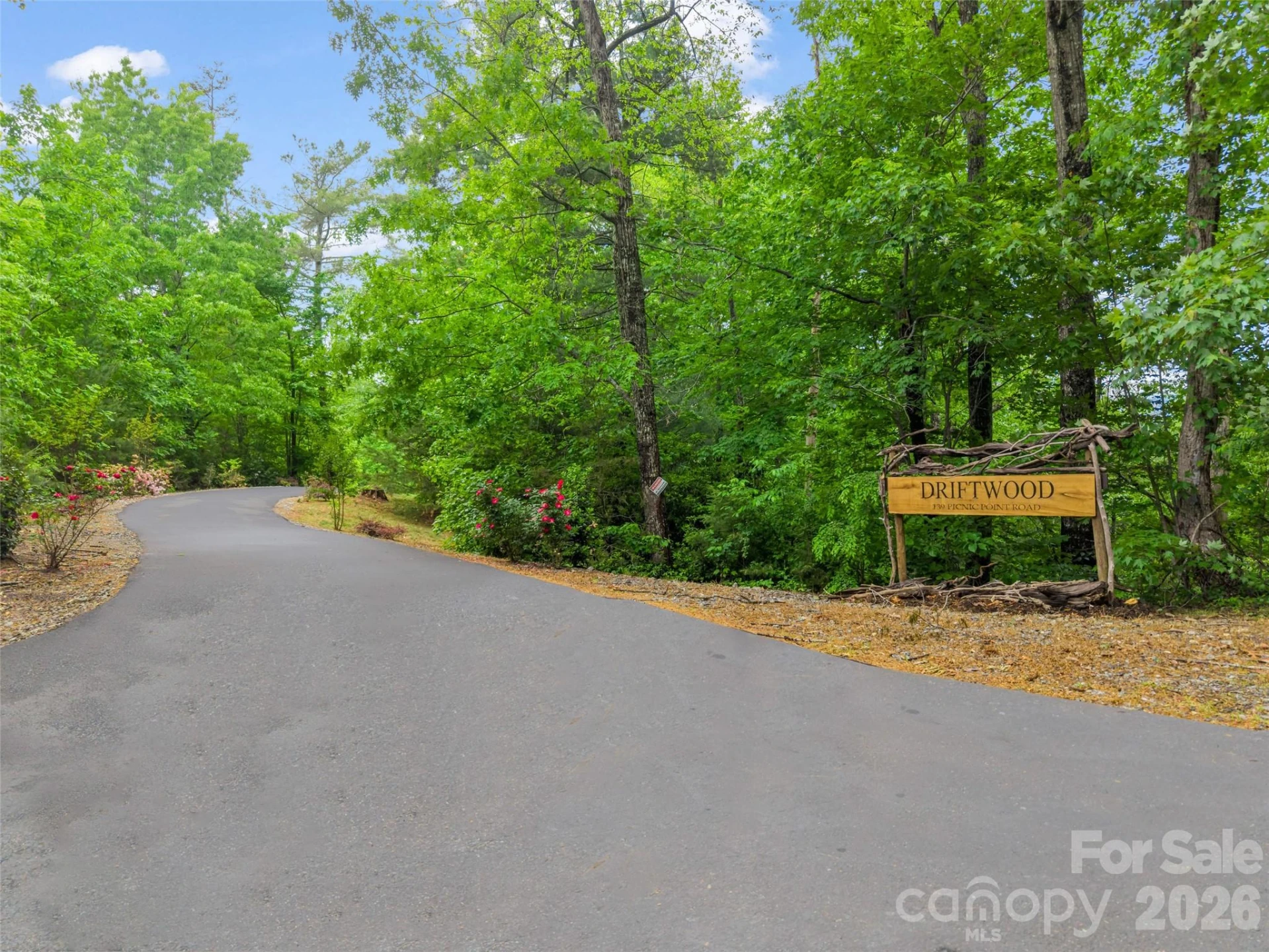 139 Picnic Point Road - Photo 3