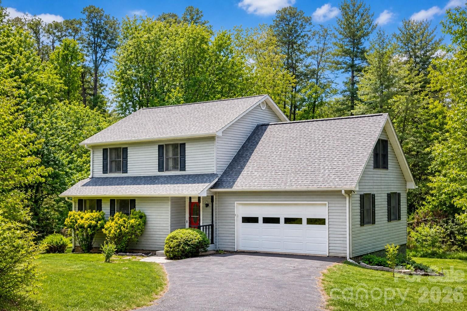 3 Crooked Creek Drive