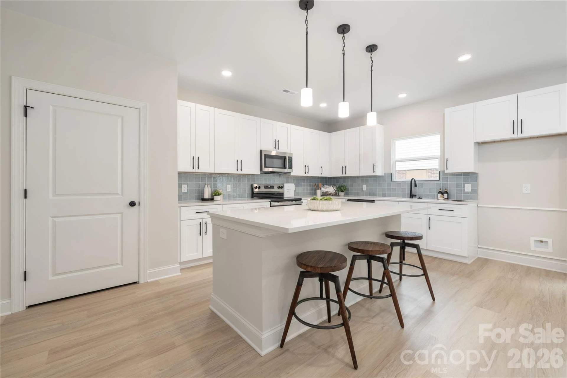 9218 Pinenoll Lane - Photo 2