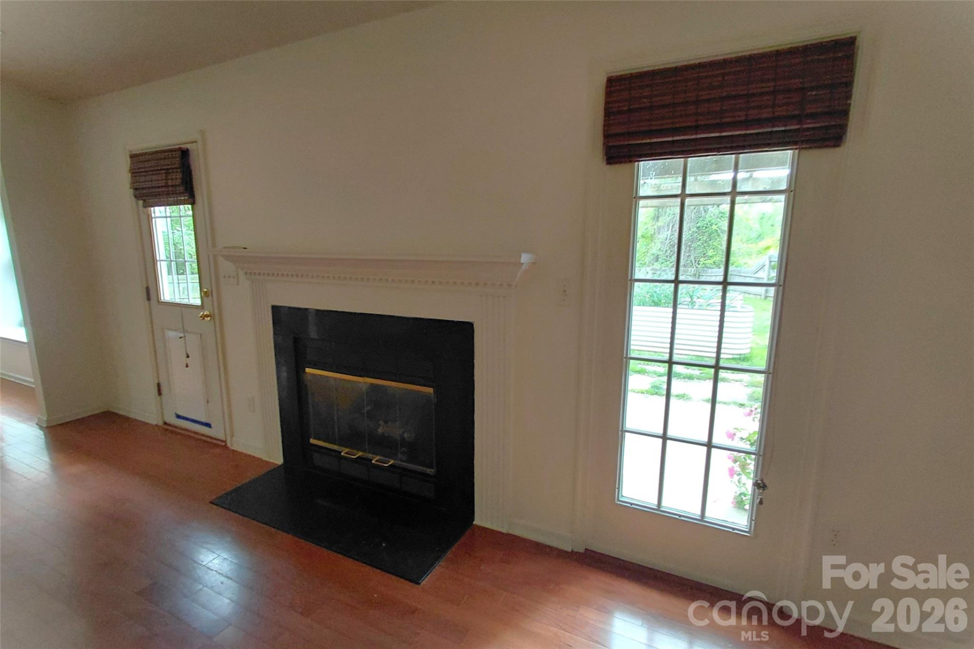 1016 Thorncrest Drive - Photo 6