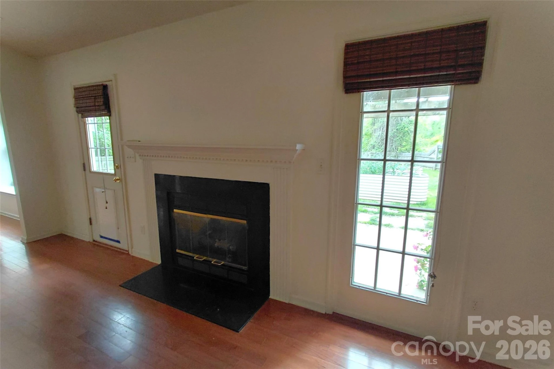 1016 Thorncrest Drive - Photo 6