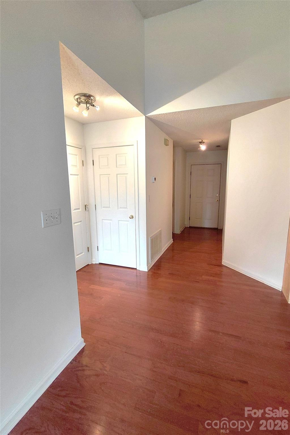 1016 Thorncrest Drive - Photo 8