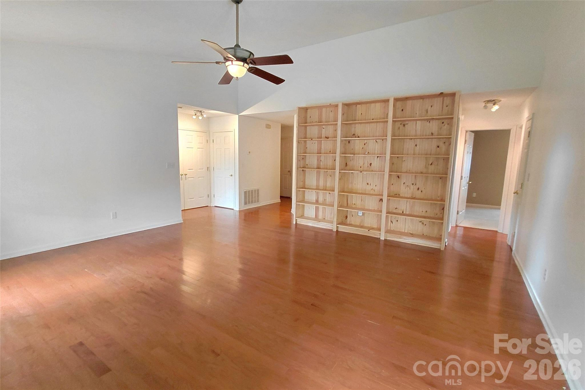 1016 Thorncrest Drive - Photo 10