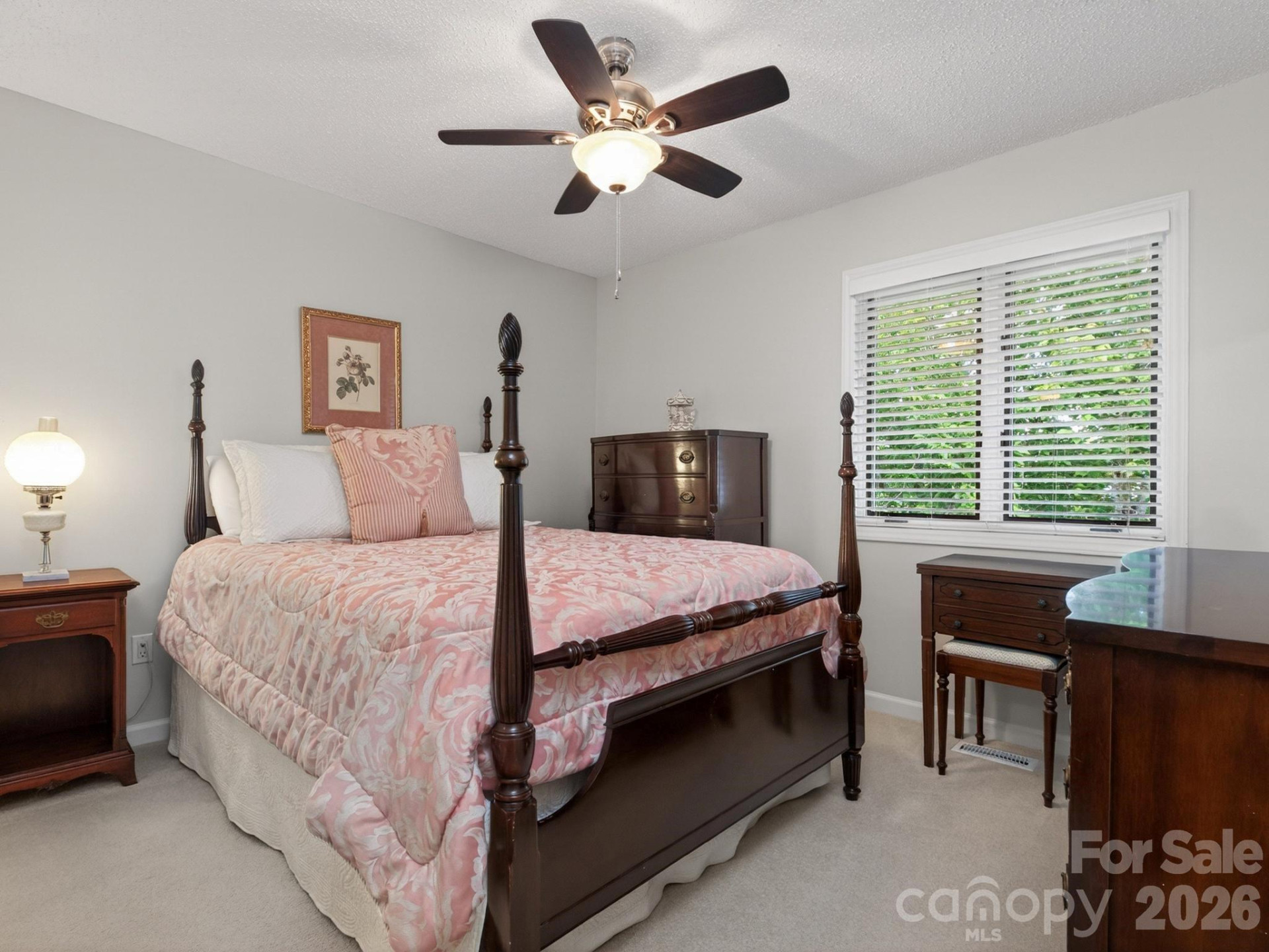 136 Deerlake Drive - Photo 23
