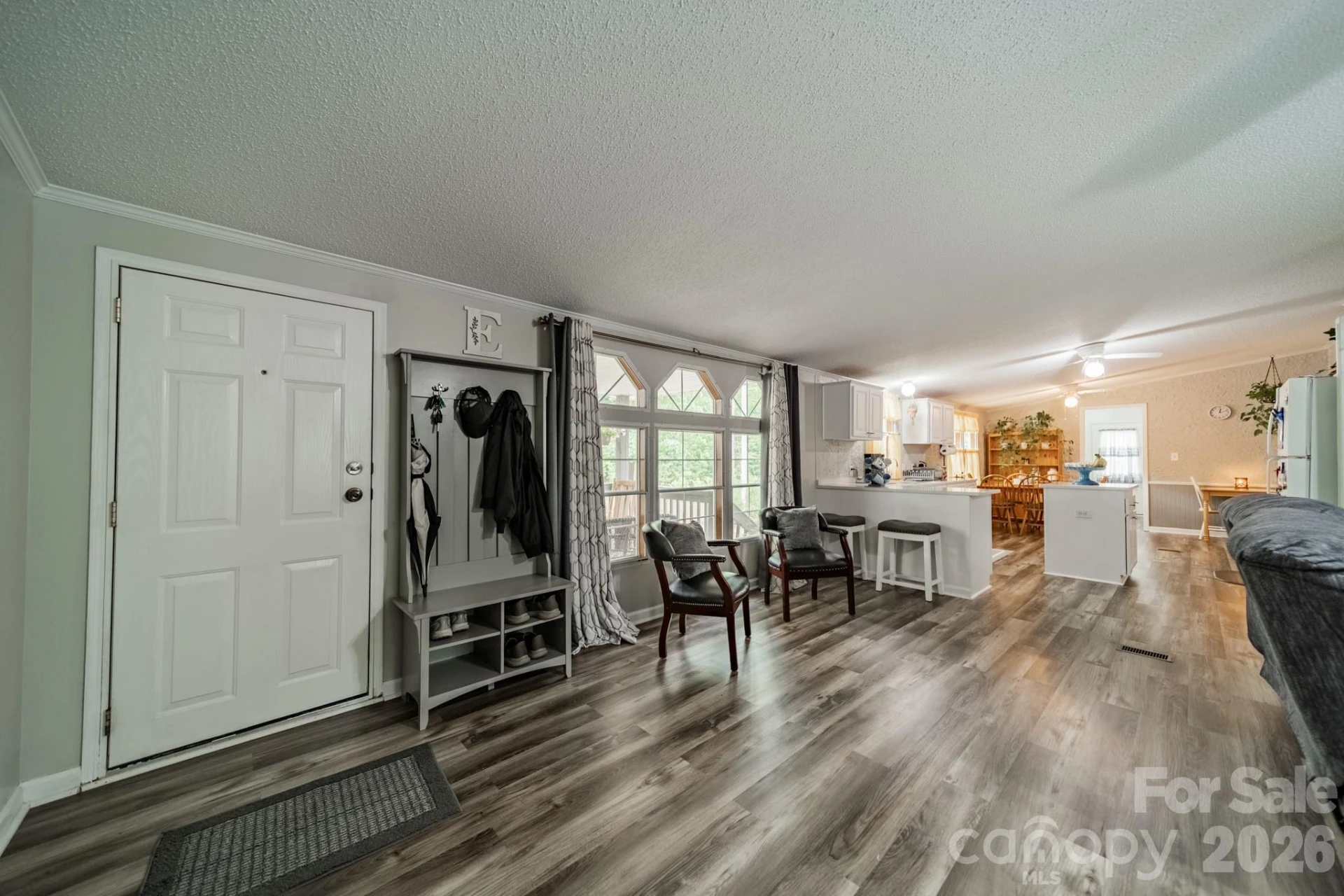 13753 Saint Thomas Drive - Photo 5