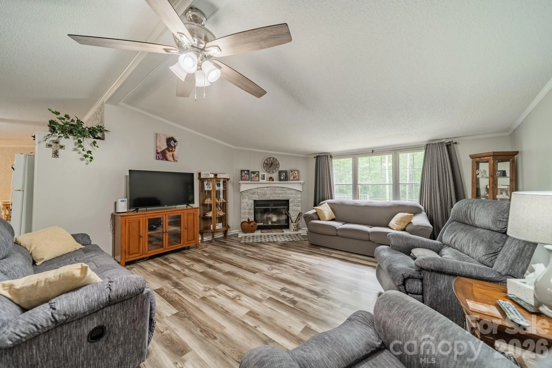 13753 Saint Thomas Drive - Photo 7