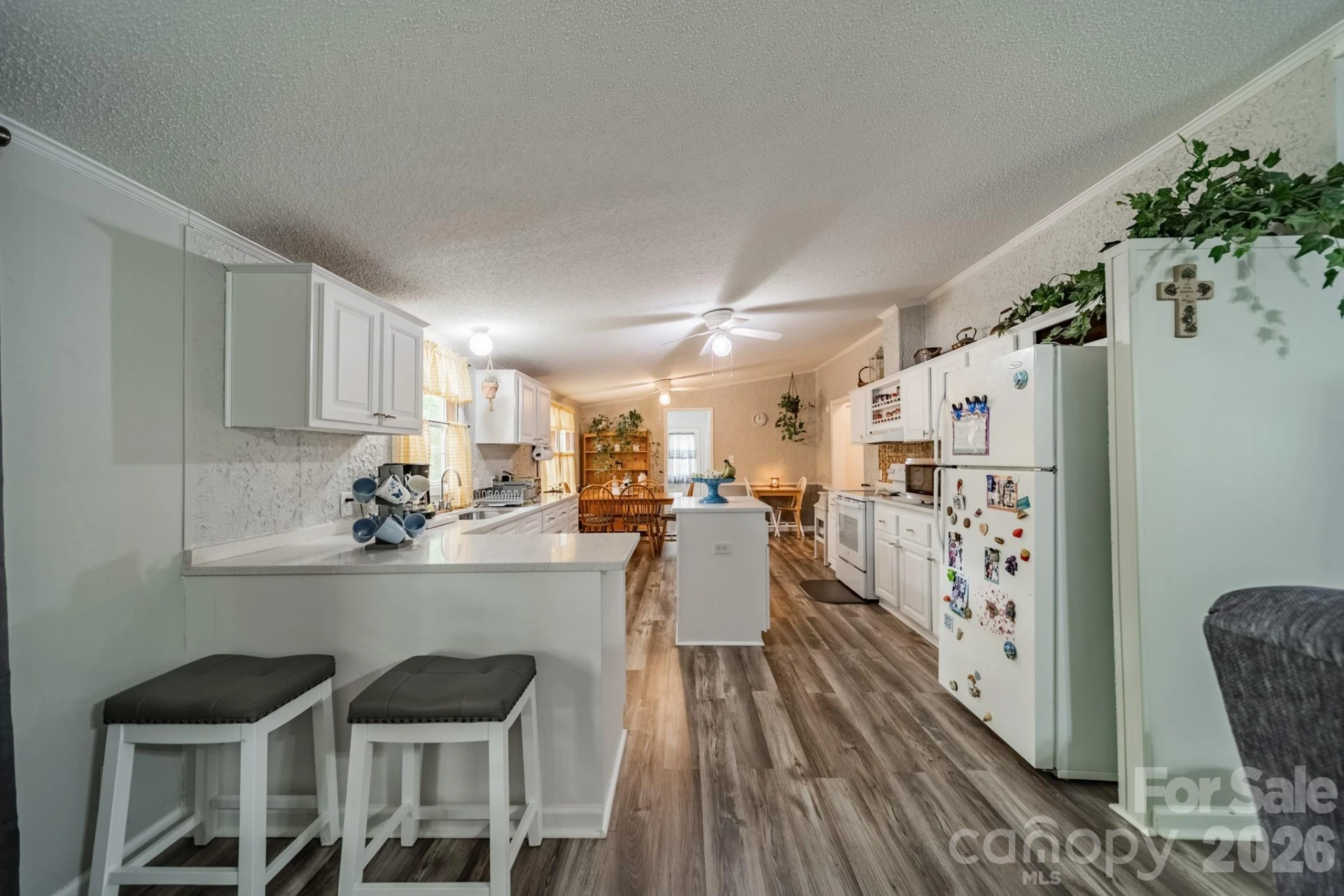 13753 Saint Thomas Drive - Photo 9
