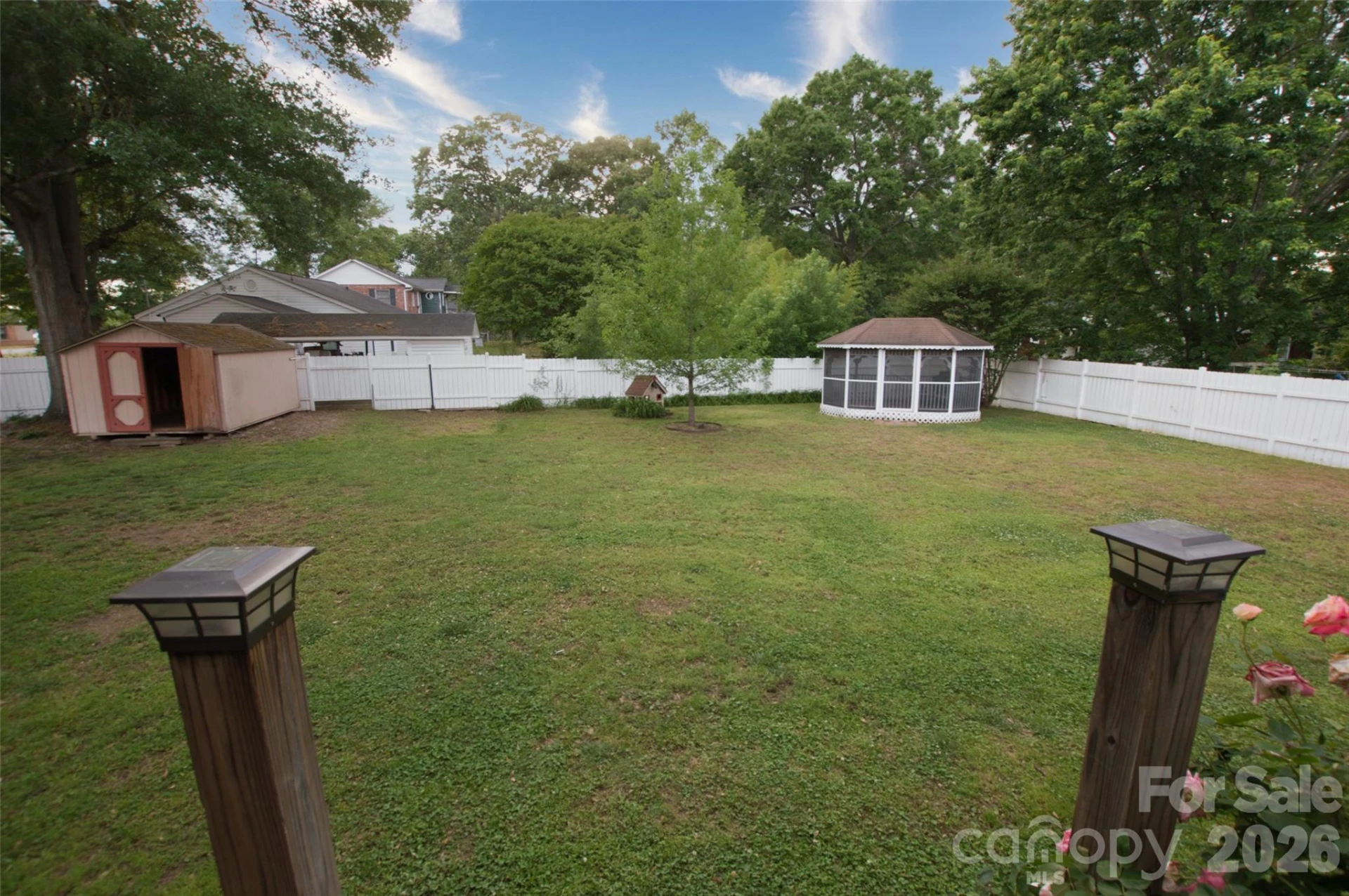 204 Clinton Avenue - Photo 20
