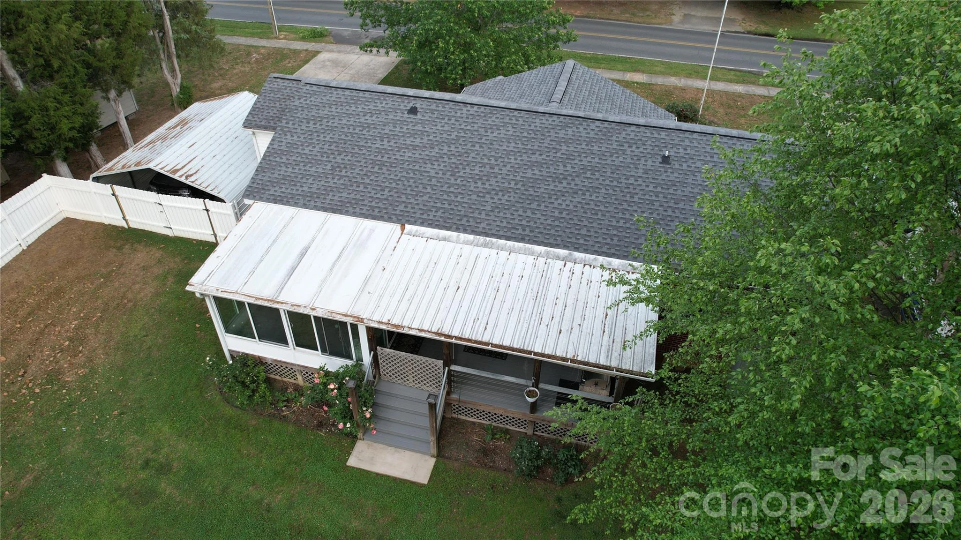 204 Clinton Avenue - Photo 25