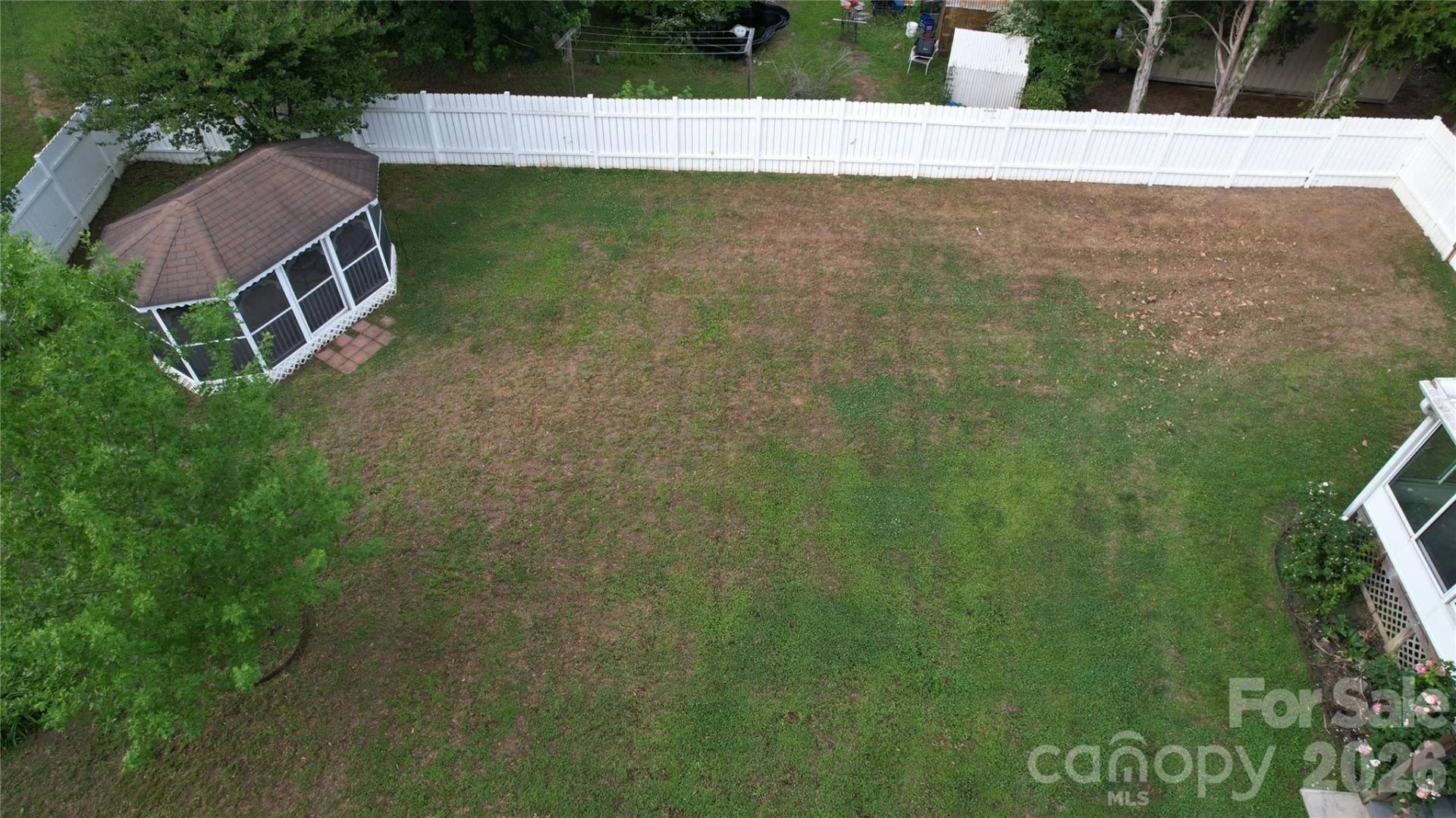 204 Clinton Avenue - Photo 26